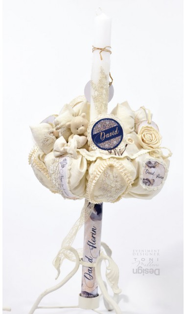 Lumanare de botez cu  ursuleti, dantela ivory, accente gold si bleumarin 6